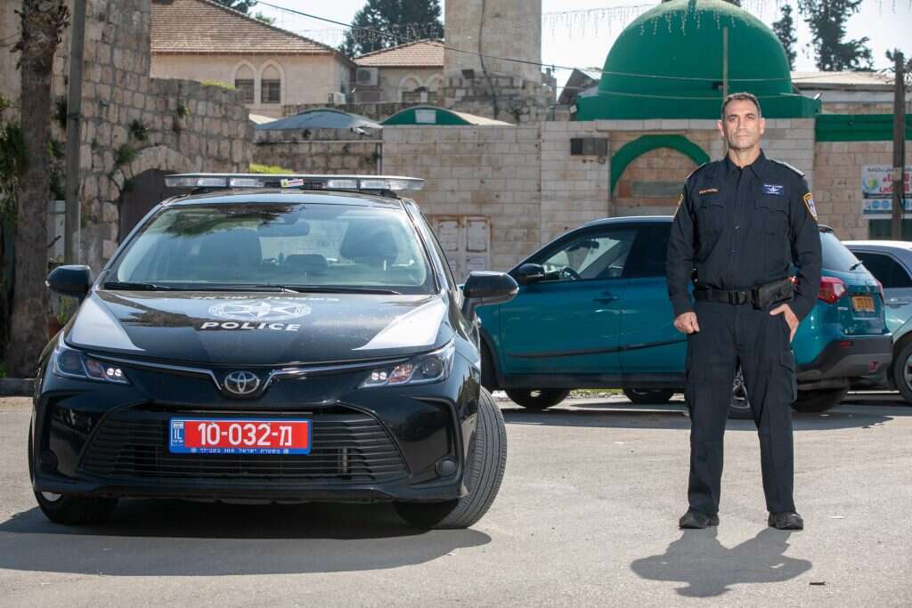 סגן־ניצב ששי שלמה. | יוסי אלוני