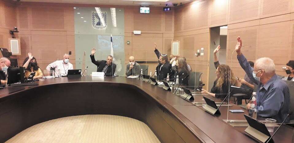 ההצבעה על חוק הרגולציה. | דוברות משרד המשפטים