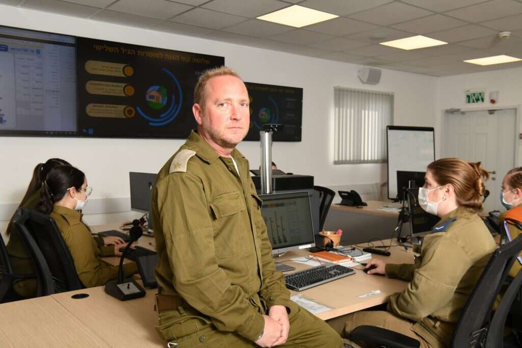 סרן הראל באר. | יוסי זליגר