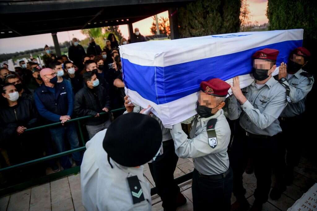 הלווייתו של רס"ן איתמר אלחרר. | אבשלום ששוני, פלאש 90
