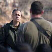 הרמטכ"ל אביב כוכבי. | דו"צ