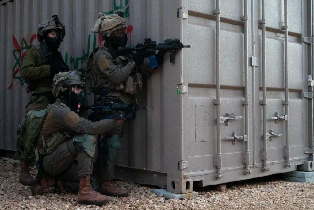 חיילי אגוז באימון לחימה בטרור גרילה. למצולמים אין קשר לכתבה. | דו"צ