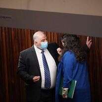 ח"כ שרן השכל וח"כ מנסור עבאס במליאת הכנסת. | דוברות הכנסת, דני שם טוב