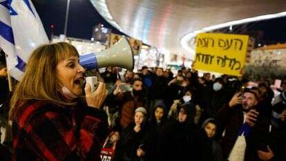 ח"כ קטי שטרית במחאה נגד הממשלה ינואר 22. | אוליבר פיטוסי, פלאש 90