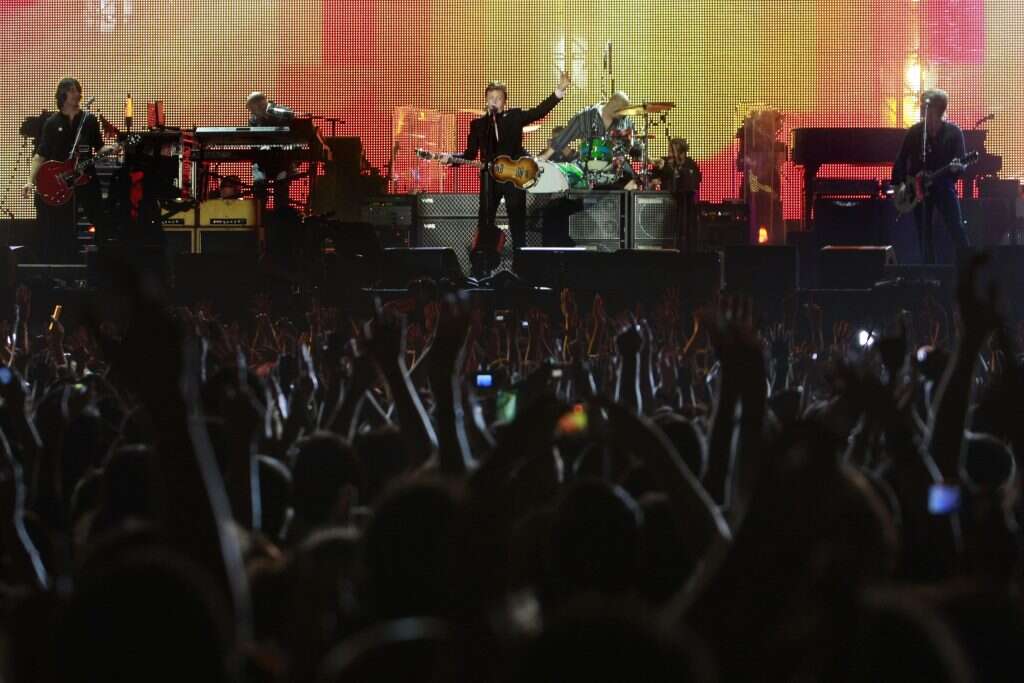 ביקור מרגש ואכזבה אישית. פול מקרטני בהופעה בישראל. | נתי שוחט, פלאש 90