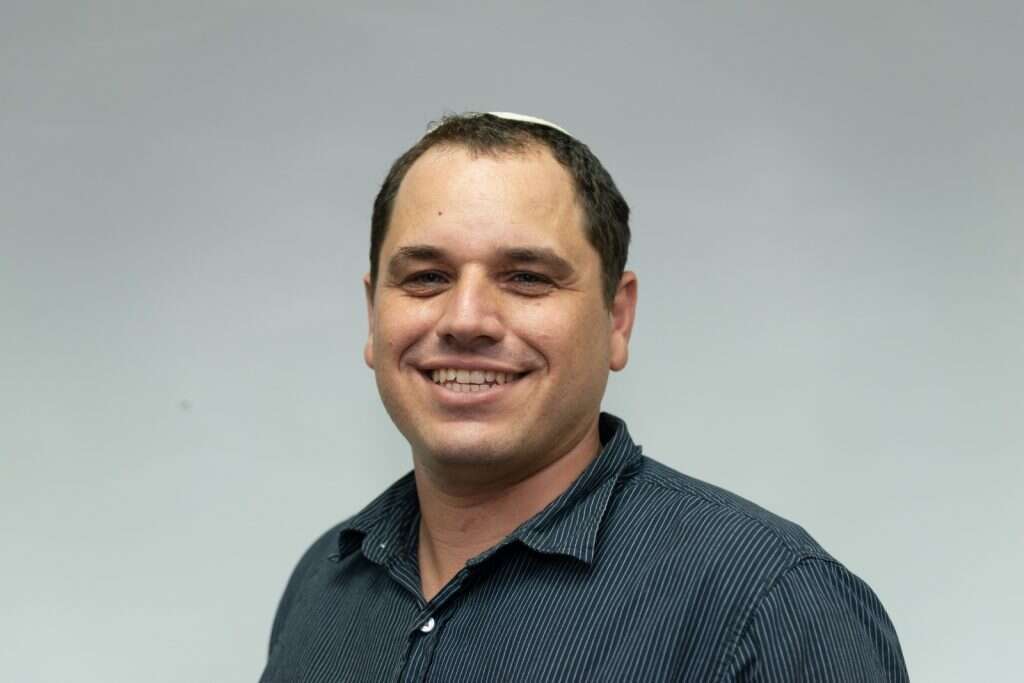 עו"ד אהרון גרבר. | מאיר אליפור