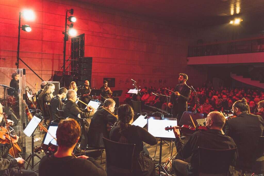 המנצח הצעיר ביותר. תזמורת "אלמוגרביה". | איתמר גינזבורג