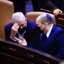 נפתלי בנט ובני גנץ בכנסת. | אוליבייה פיטוסי, פלאש 90