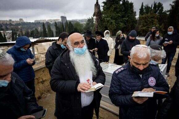 גופתו לא נמצאה מעולם. אזכרה לניסים שטרית בהר המנוחות | יונתן זינדל, פלאש 90