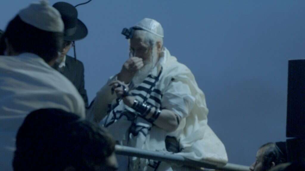 "יש דברים שאי אפשר להתמודד איתם משפטית". ברלנד בסרט "רב הנסתר". | "רב הנסתר", הסוד של קהילת שובו בנים, כאן 11 "יש דברים שאי אפשר להתמודד איתם משפטית". ברלנד בסרט "רב הנסתר". | "רב הנסתר", הסוד של קהילת שובו בנים, כאן 11