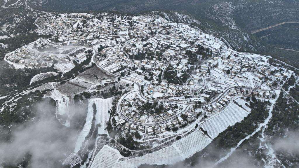 הרי ירושלים מושלגים. נס הרים. | דוד רוזנבלט הרי ירושלים מושלגים. נס הרים. | דוד רוזנבלט