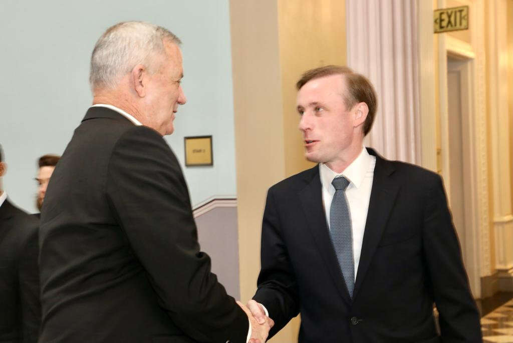 בני גנץ בפגישה הקודמת עם היועץ לביטחון לאומי של ארה"ב ג'ייק סאליבן. | שמוליק עלמני