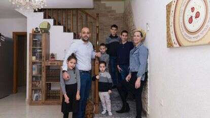 משפחת בן־שטרית, ירוחם. | לירון מולדובן