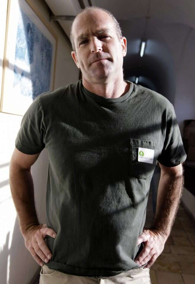 עמיר בלבן. | דודי ועקנין