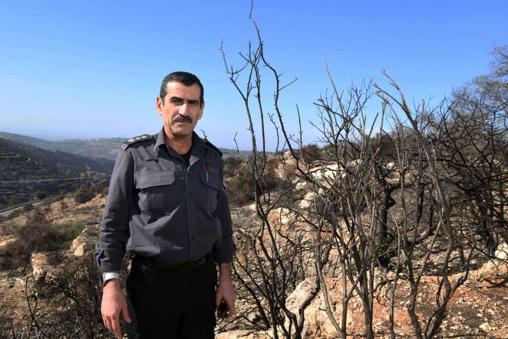 טפסר־משנה ראובן יצחק, מפקד תחנת בית־שמש. | יוסי זליגר