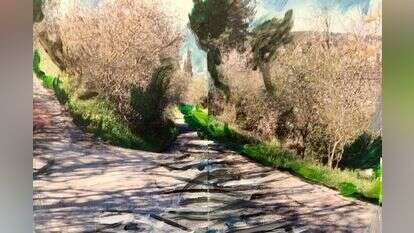 חנה קרומר, "שני שבילים", קולאז' ואקריליק על בד, 2013 חנה קרומר, "שני שבילים", קולאז' ואקריליק על בד, 2013