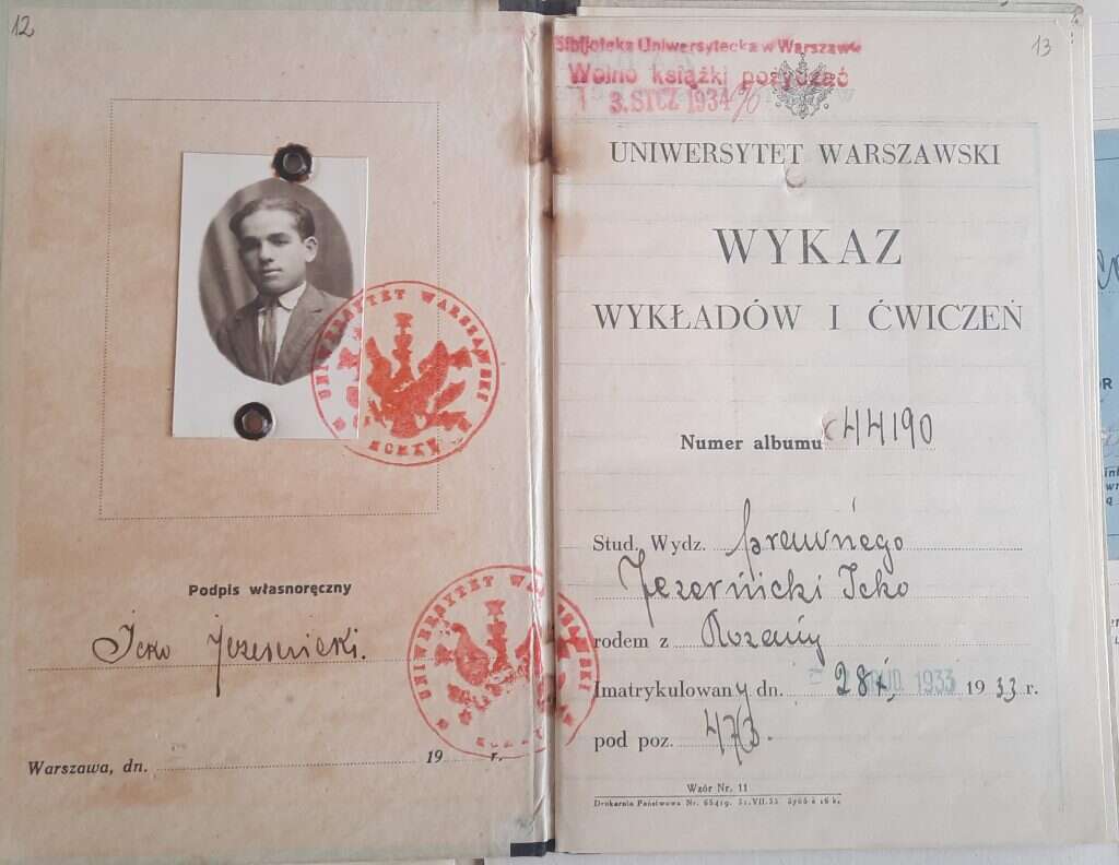 פנקס הסטודנט של יצחק שמיר. | ארכיון אוניברסיטת ורשה