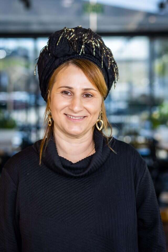 אביטל סנדר. | אריק סולטן