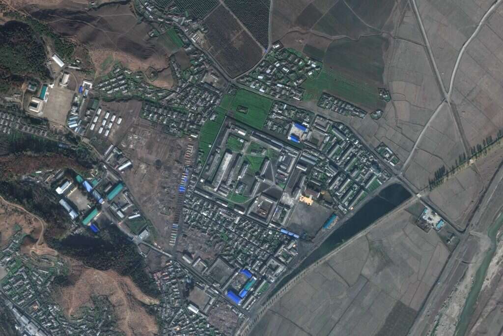 מערכת שהועתקה מהגולאג. צילומי לוויין של מחנה הריכוז והחינוך מחדש מספר 15 בהמהונג. | גטי אימג'ס