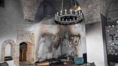 הרס מלון האפנדי בעכו. | מישל דוט קום