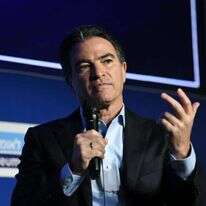 ראש המוסד לשעבר יוסי כהן. | שריה דיאמנט