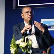 משה לאון. | שריה דיאמנט