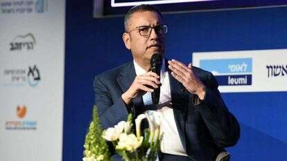 משה לאון. | שריה דיאמנט