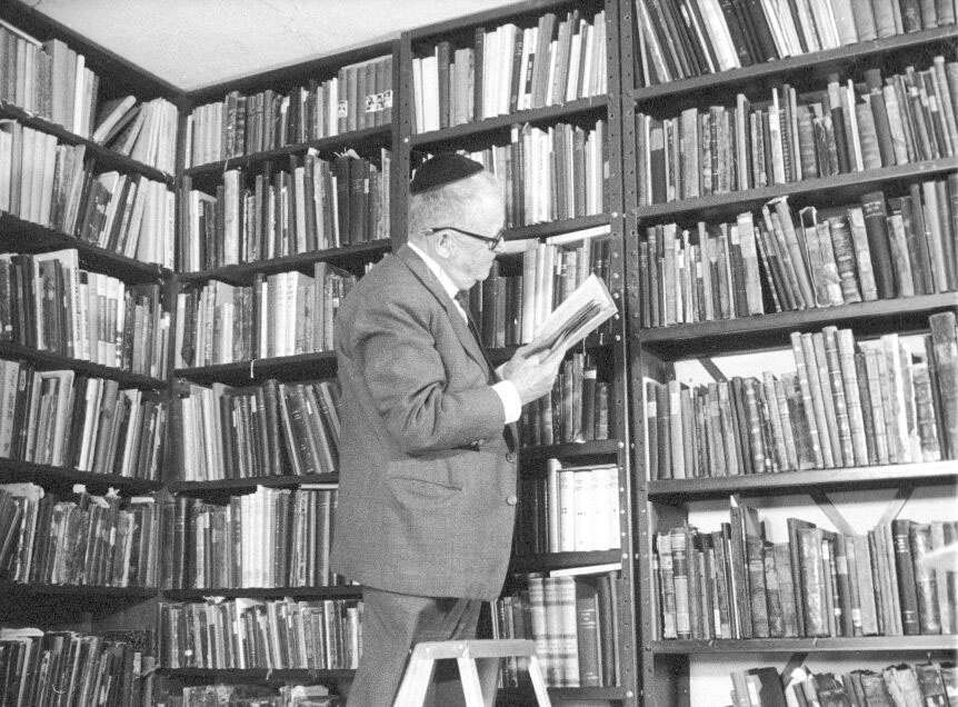 שמואל יוסף עגנון, 1966. | ארכיון דן הדני, האוסף הלאומי לתצלומים על שם משפחת פריצקר, הספרייה הלאומית