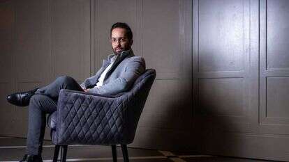 בניהו יום–טוב. | אריק סולטן