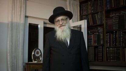 הרב מגנס. | יונתן זינדל, פלאש 9