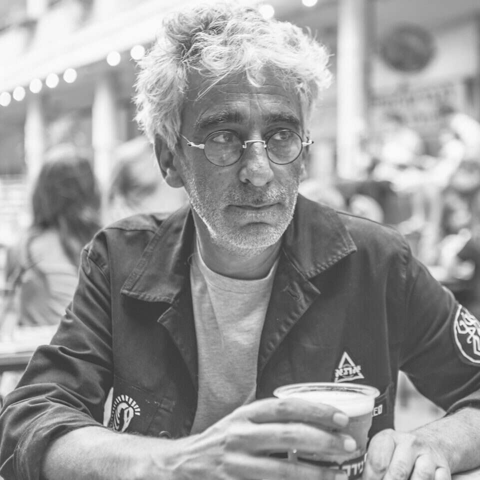 השותף לכיבוש. שחר סגל. | אריאל עפרון