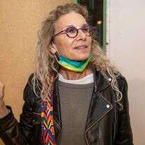 עינת. | יוסי אלוני