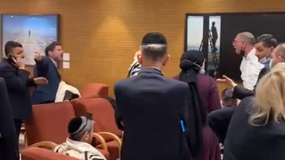 העימות בכנסת, הבוקר