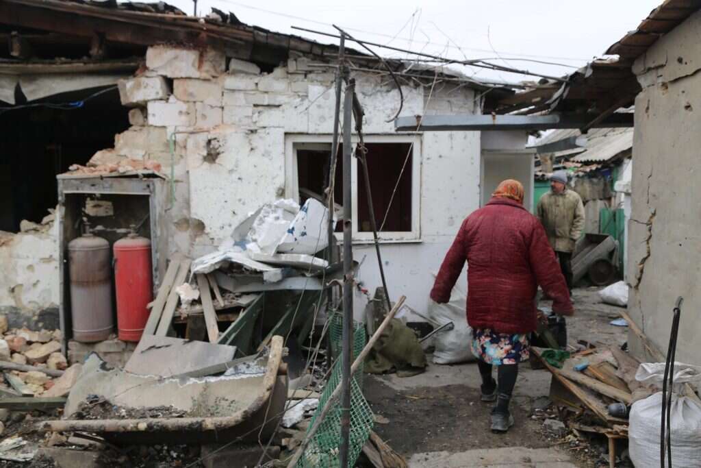 הריסות בית במחוז דונייצק, השבוע. | גטי אימג'ס הריסות בית במחוז דונייצק, השבוע. | גטי אימג'ס