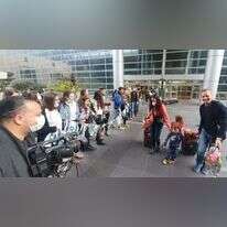 פליטים מאוקראינה מתקבלים בישרת "עם ישראל חי" בנתב"ג, היום. | יאיר קראוס