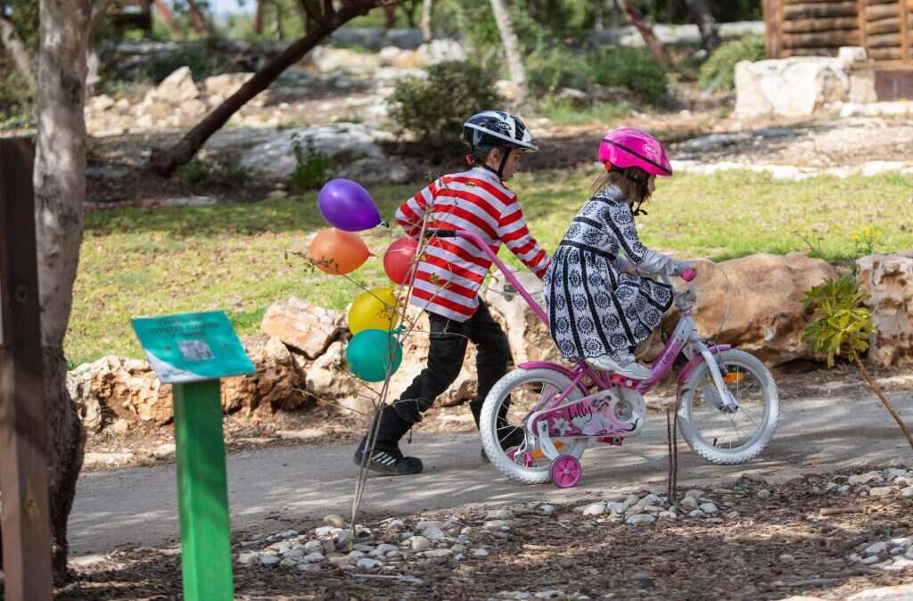ילדים במרכז השדה בנס־הרים. | יוסי אלוני