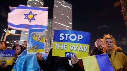הפגנת תמיכה באוקראינה בתל-אביב. | AFP