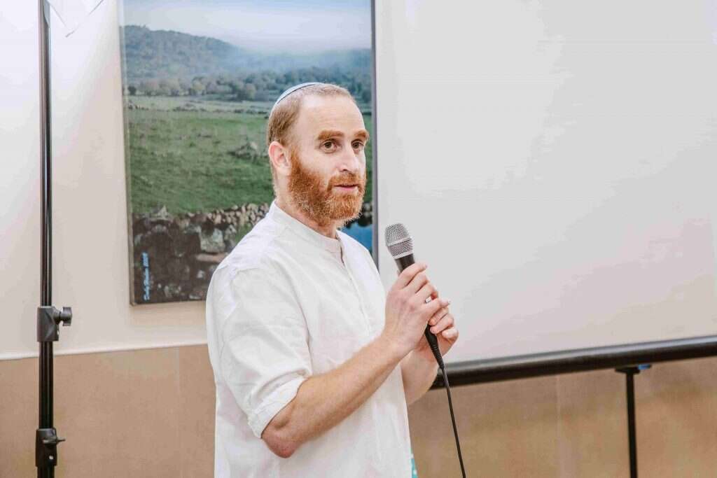 צבי יהודה שר שלום. | נוראל זאבי