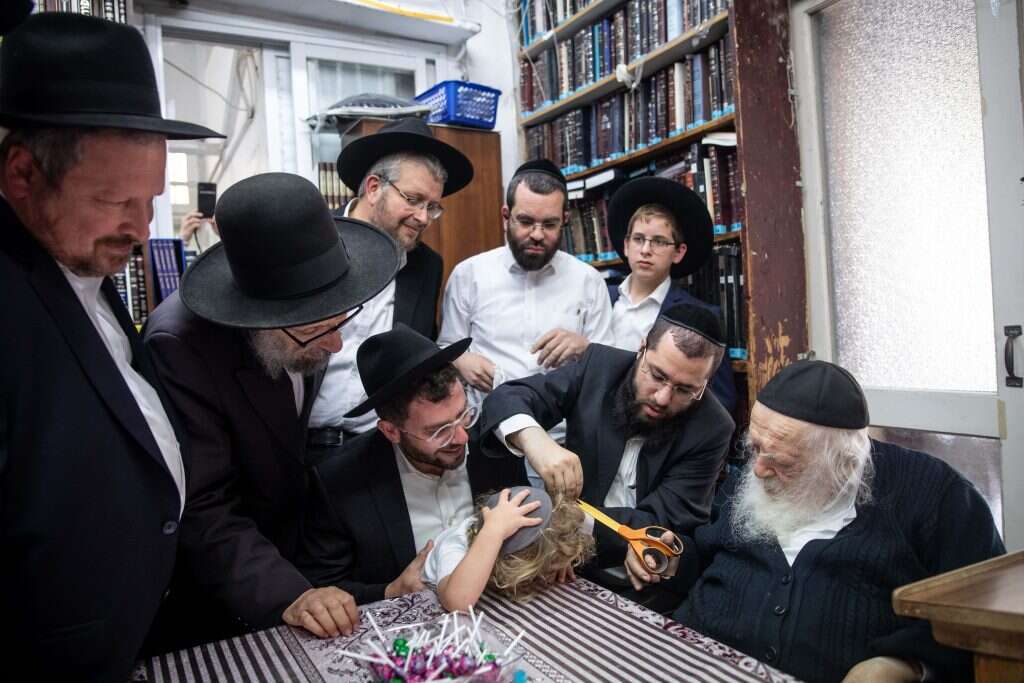 הרב קניבסקי באירוע "חלאקה" לילד, 2019. | אהרון קרוהן, פלאש 90