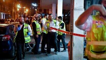 הכוחות בזירת הפיגוע בבני ברק, אתמול. | אבשלום שושני - פלאש 90