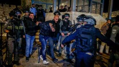 מעצרים במהומות בשער שכם, אחרי פעולת החיסול. | ג'מאל עוואד/פלאש90