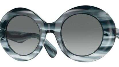 פולגת | דודי חסון. מימין- חולצה 299.9 מכנסיים 399.9