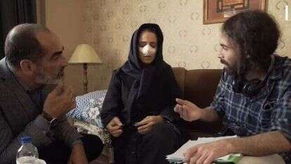 נשים מקבלות מעמד ותפקיד שווה בחשיבותו בביצוע המשימה. מתוך הסדרה "טהרן", | מסך "כאן 11 "