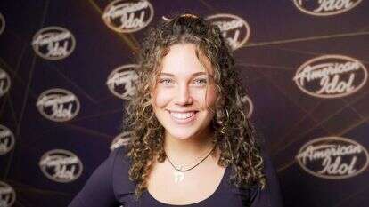 דניאל פין. | American Idol