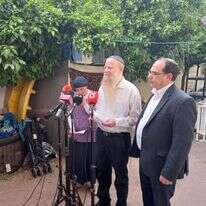 מסיבת העיתונאים שכינסו הוריה של רנה שנרב, ארכיון. | שילה פריד