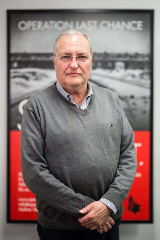 ד"ר אפרים זורוף. | דודי ועקנין