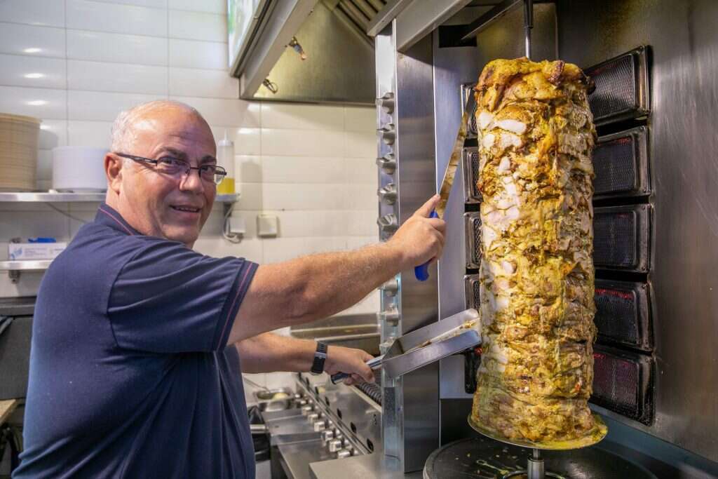 עוזיאל. | יוסי אלוני עוזיאל. | יוסי אלוני