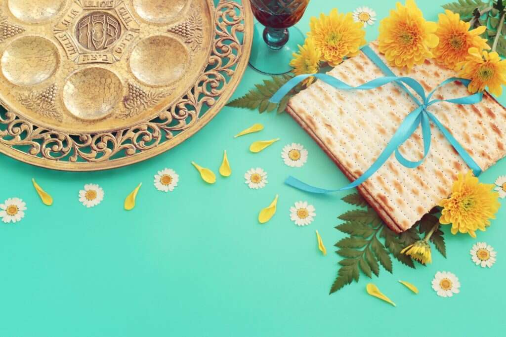 פסח, מצה ומרור. | שאטרסטוק