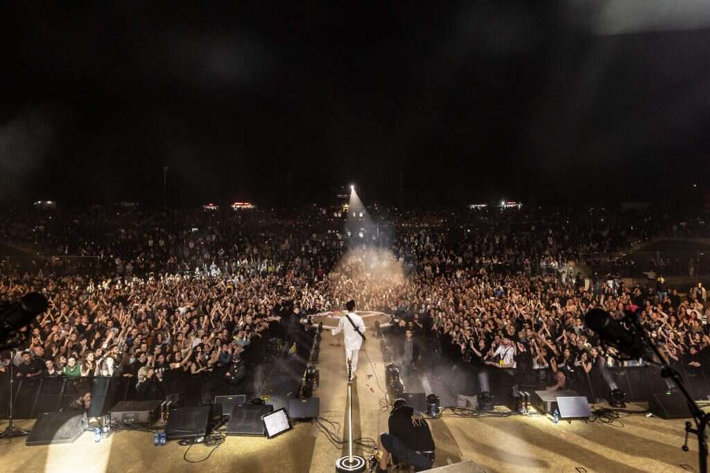 עשור לנשף רוק בפני קהל של 15 אלף איש. | אלון לוין