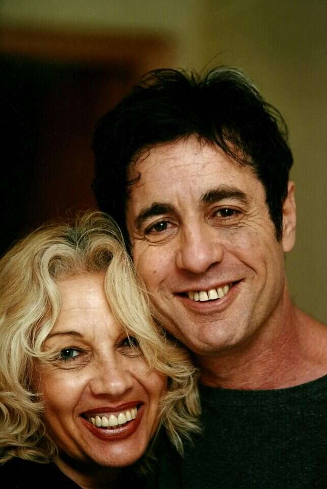 קיבלתי שברים. יהונתן ונורית גפן. | משה שי, פלאש 90